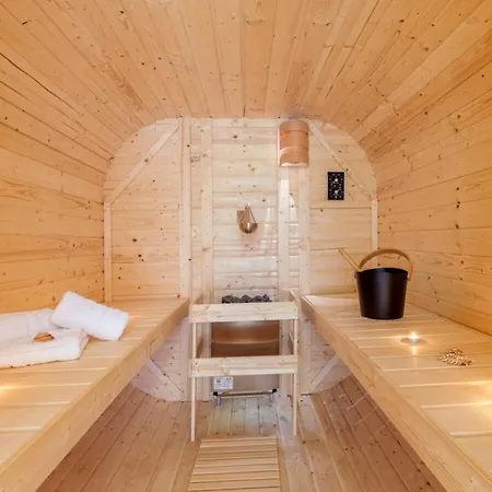 House On The 2 Zingst